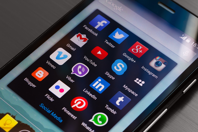 What Messaging Platforms Should Agents Focus On Now that Facebook is Losing Ground?